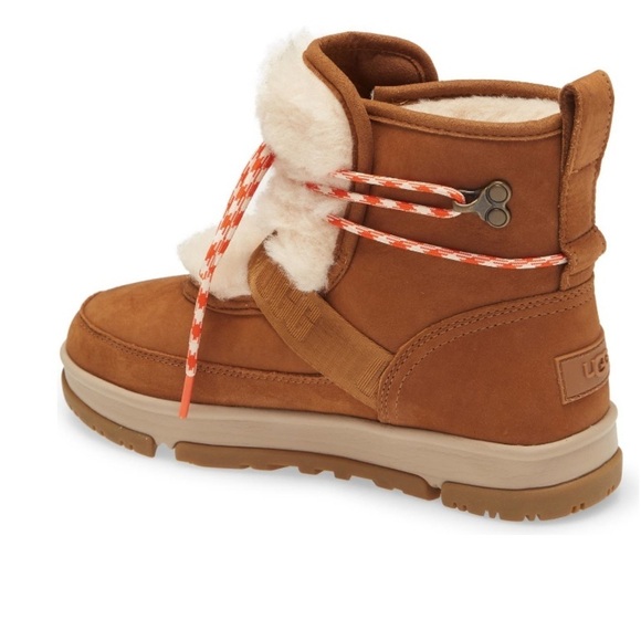 UGG | Classic Weather Hiker Boots  In Chestnut Size 6.5 NEW - Picture 13 of 13
